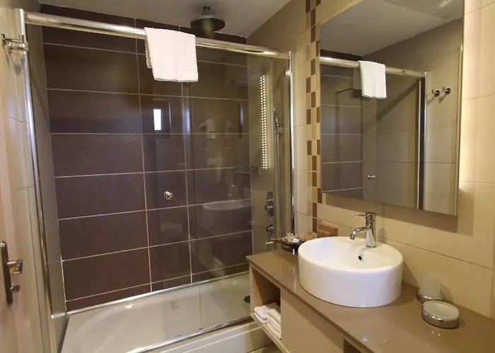 Hotell Olira Boutique Hotel&spa 3*