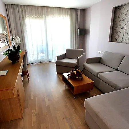 Olira Boutique Hotel&spa Hotel