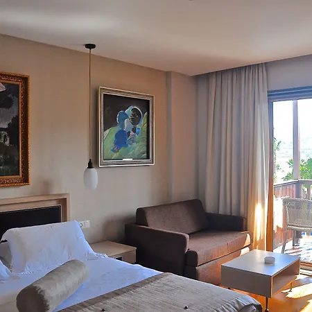 Отель Olira Boutique Hotel&spa 3*