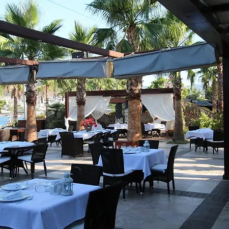 Отель Olira Boutique Hotel&spa 3*