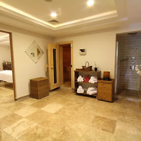 Olira Boutique Hotel&spa Hotel
