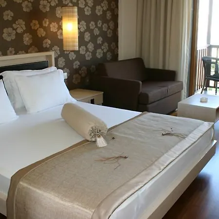 Hotel Olira Boutique Hotel&spa 3*